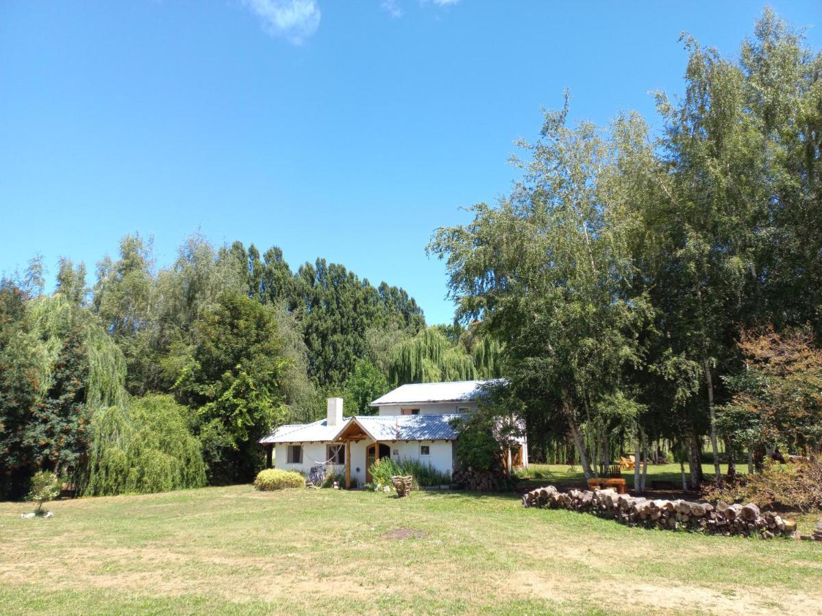 Hoyo de Epuyén Hostel Lc מראה חיצוני תמונה