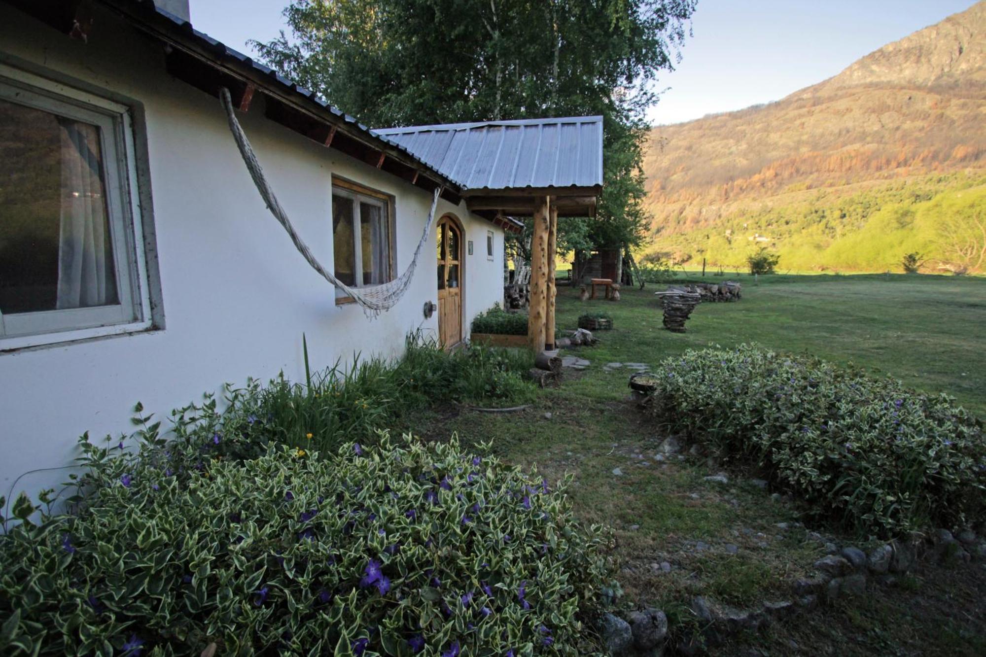 Hoyo de Epuyén Hostel Lc מראה חיצוני תמונה