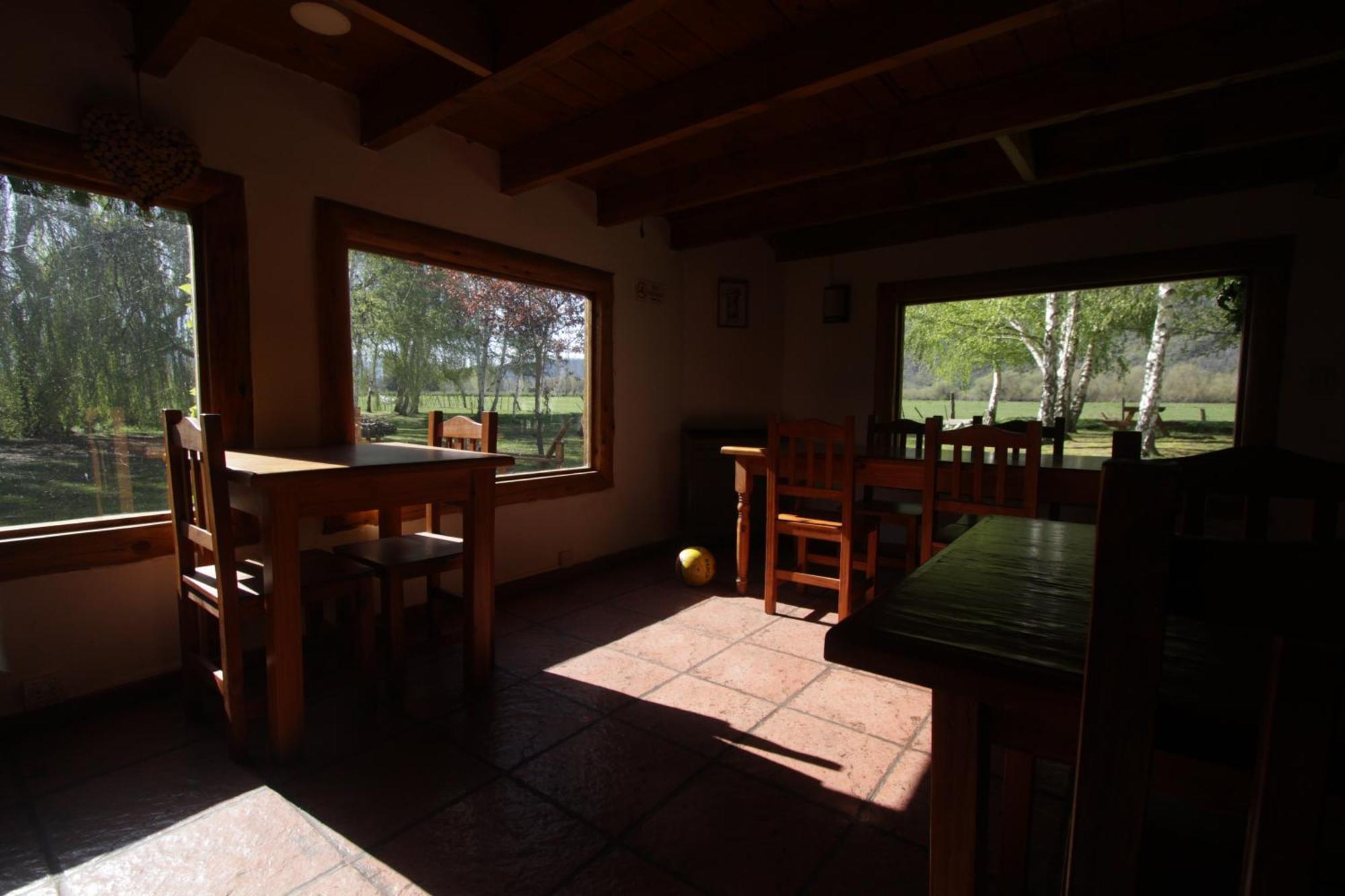 Hoyo de Epuyén Hostel Lc מראה חיצוני תמונה