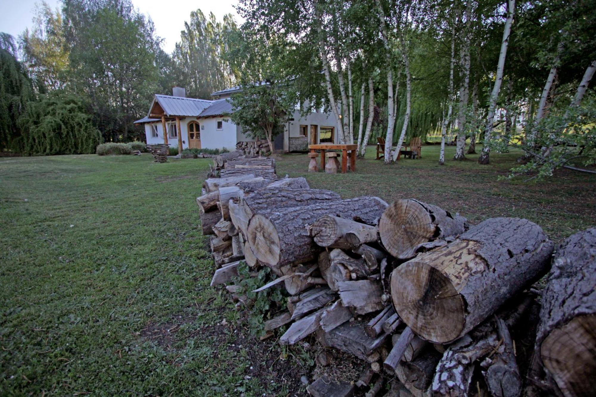 Hoyo de Epuyén Hostel Lc מראה חיצוני תמונה